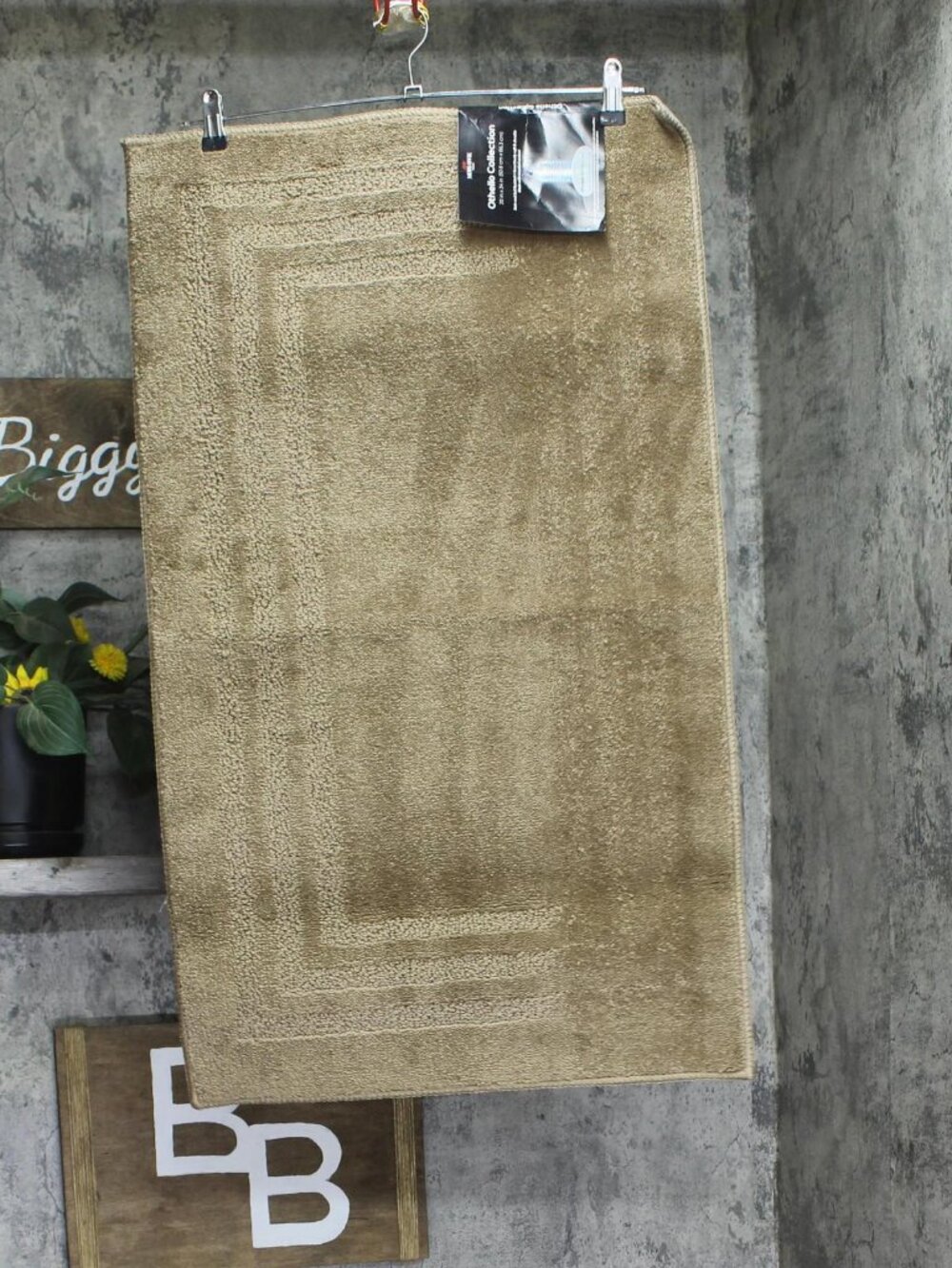 Mohawk Othello Washable Indoor Rectangular Runner Rug Khaki Brown 20X34